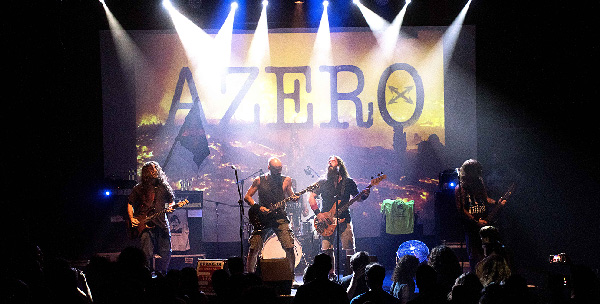 Azero en concierto