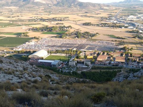 Vista aérea de la zona de acampada del Rabolagartija 2019